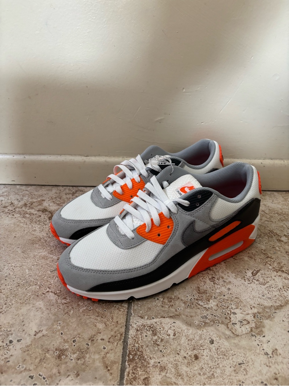 Nike Air Max 90 Safety Orange Summit White Smoke Grey DM0029-108 Men's 11